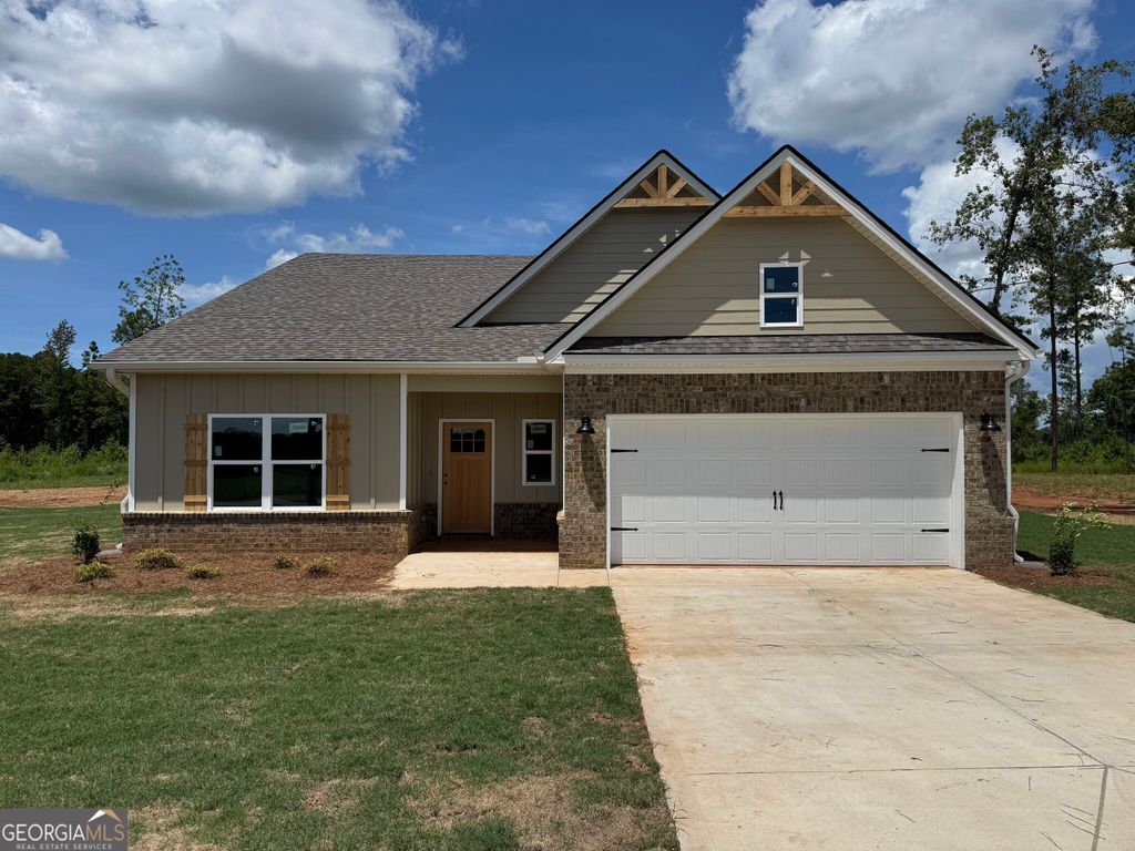 140 Overland Way, Gray, GA 31032
