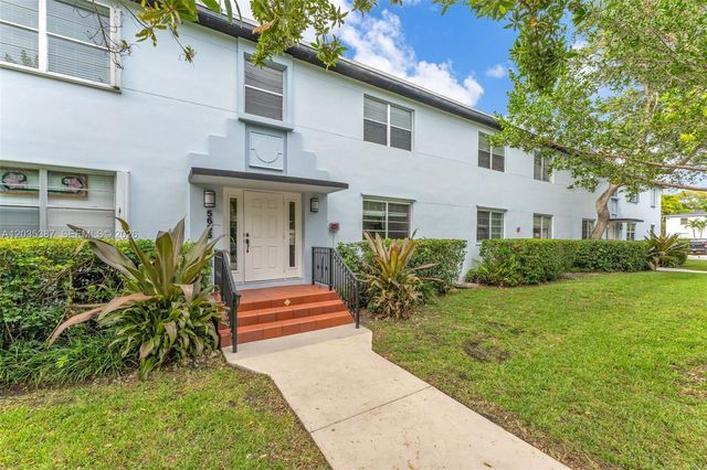 5685 SW 80th Street 58B, Miami, FL 33143