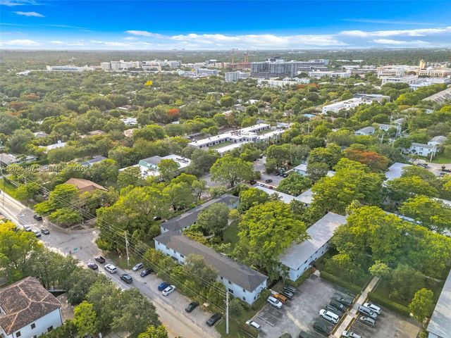 5685 SW 80th Street 58B, Miami, FL 33143