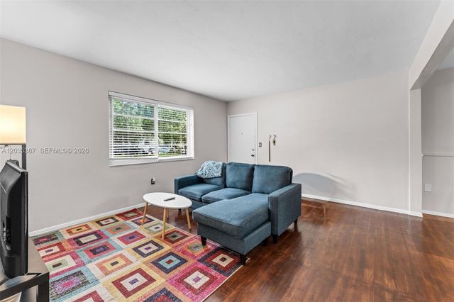 5685 SW 80th Street 58B, Miami, FL 33143