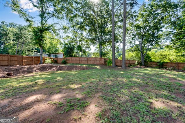 320 Lokeys Lane, Bethlehem, GA 30620