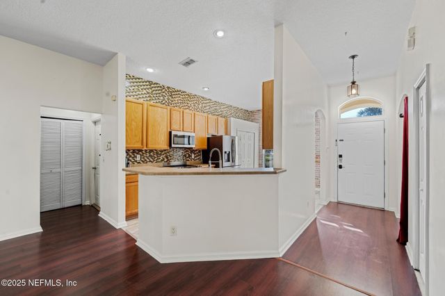 12239 PLUMBRIDGE Lane, Jacksonville, FL 32218