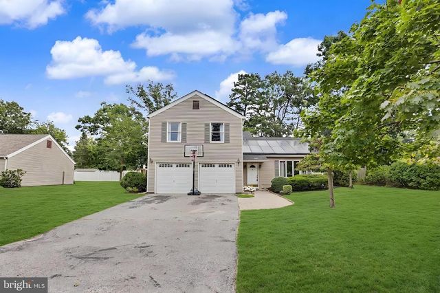 1005 EASTWIND AVE, Toms River, NJ 08753