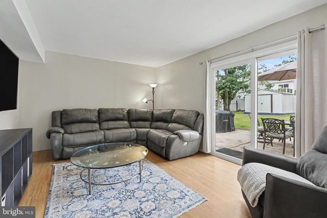 1005 EASTWIND AVE, Toms River, NJ 08753