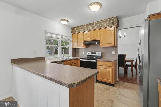 1005 EASTWIND AVE, Toms River, NJ 08753