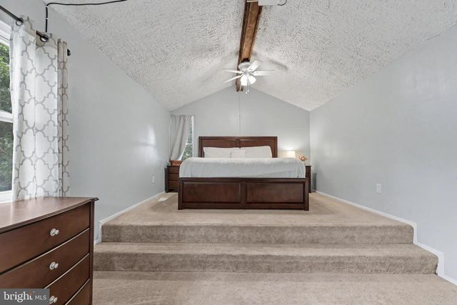 1005 EASTWIND AVE, Toms River, NJ 08753