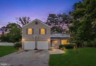 1005 EASTWIND AVE, Toms River, NJ 08753