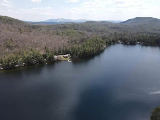 13 Indian Point Road, Croydon, NH 03773