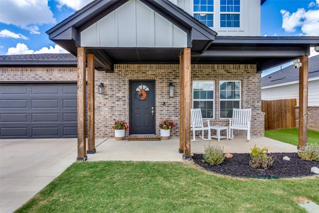 108 Magnolia Estates St, Crowley, TX 76036