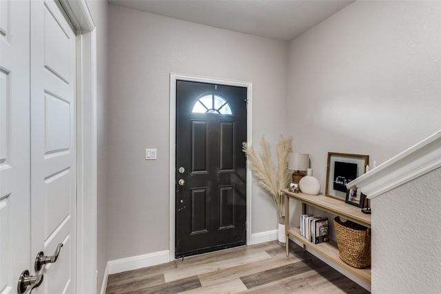 108 Magnolia Estates St, Crowley, TX 76036