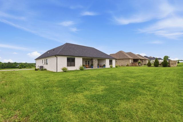 108 Bella Shae Way, Winchester, KY 40391