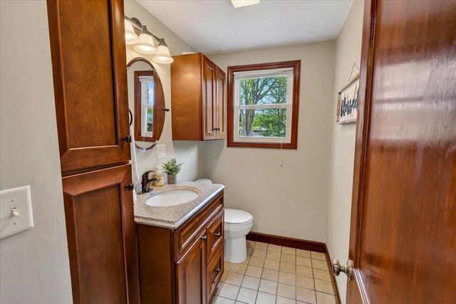 1438 Ray Street, Black Earth, WI 53515