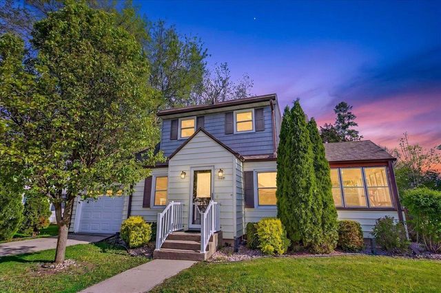 1438 Ray Street, Black Earth, WI 53515