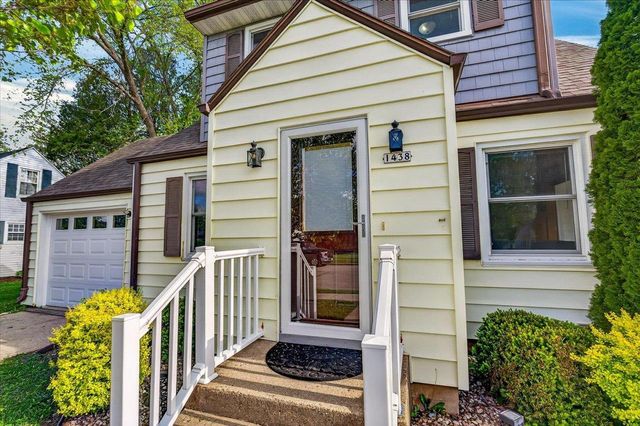 1438 Ray Street, Black Earth, WI 53515