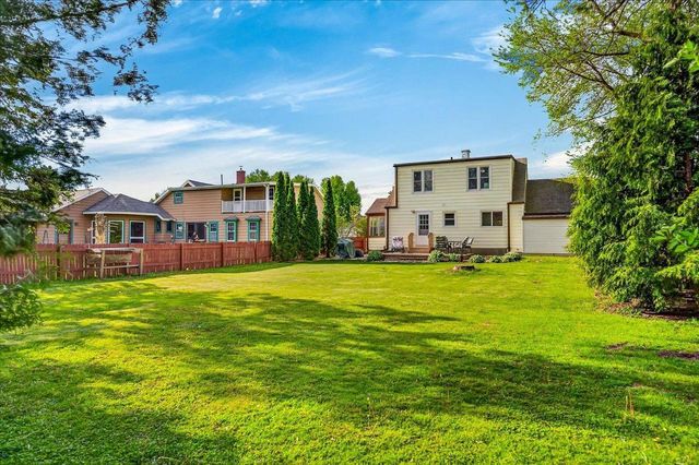 1438 Ray Street, Black Earth, WI 53515
