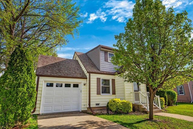 1438 Ray Street, Black Earth, WI 53515