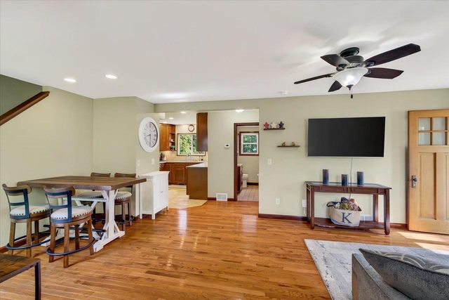 1438 Ray Street, Black Earth, WI 53515