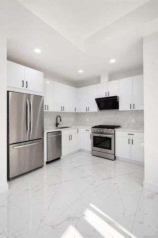5752 75th Street, Middle Village, NY 11379