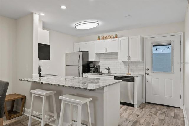 3909 W CLEVELAND STREET 110, Tampa, FL 33609