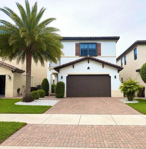 3258 W 99th Pl, Hialeah, FL 33018