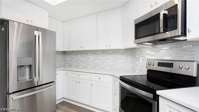 6225 Bellerive AVE 1501, Naples, FL 34119