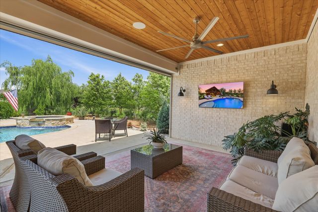 500 Sutherland Crescent, Northlake, TX 76247