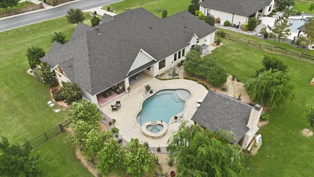 500 Sutherland Crescent, Northlake, TX 76247
