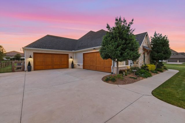 500 Sutherland Crescent, Northlake, TX 76247