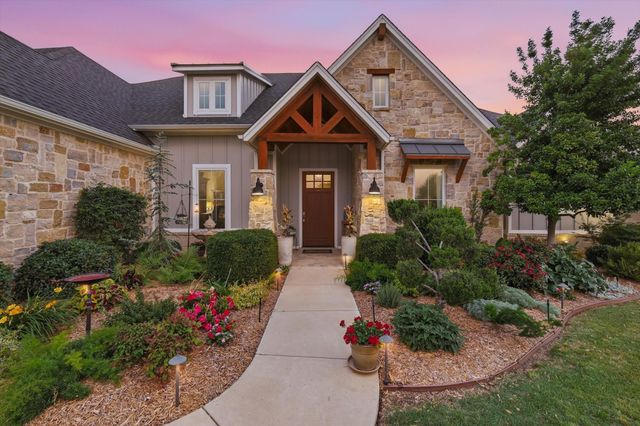 500 Sutherland Crescent, Northlake, TX 76247