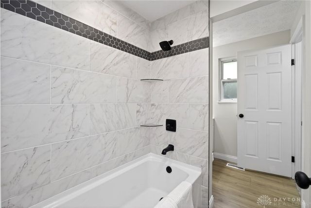 5237 Beechview Drive, Huber Heights, OH 45424