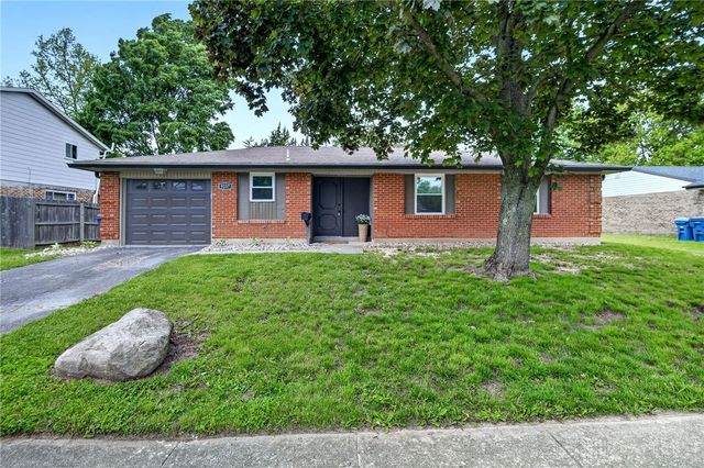 5237 Beechview Drive, Huber Heights, OH 45424