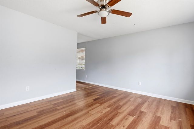 3807 GLENBUREE ST, Memphis, TN 38109