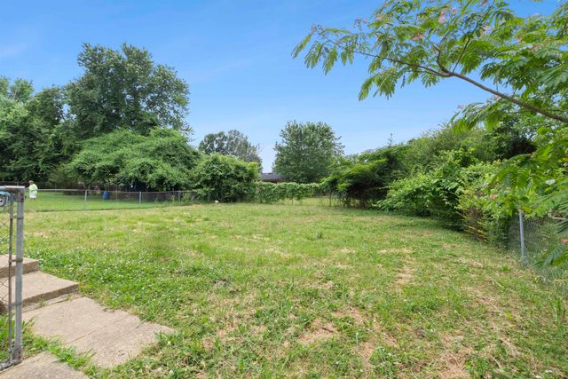 3807 GLENBUREE ST, Memphis, TN 38109