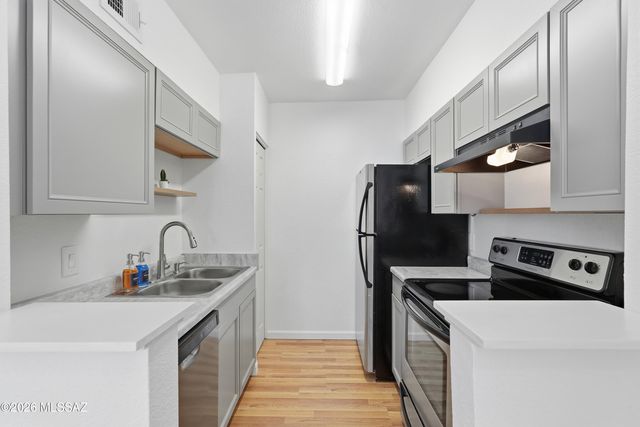1745 E Glenn St Apt 203, Tucson, AZ 85719
