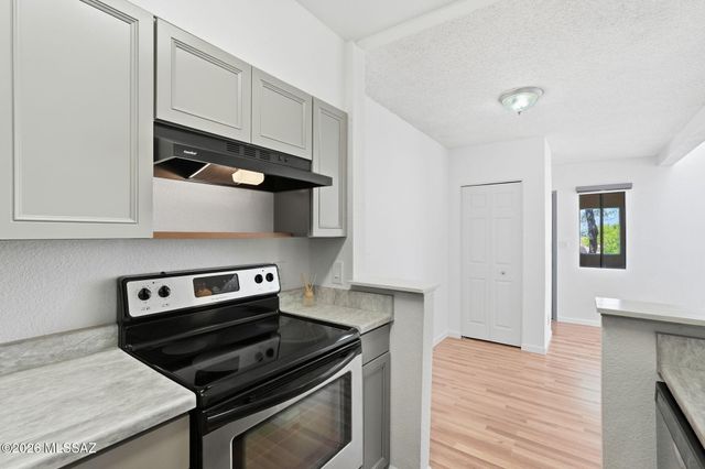 1745 E Glenn St Apt 203, Tucson, AZ 85719