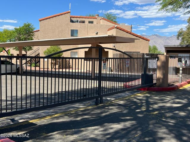 1745 E Glenn St Apt 203, Tucson, AZ 85719