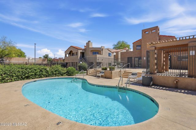 1745 E Glenn St Apt 203, Tucson, AZ 85719