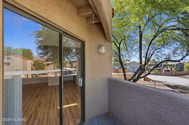 1745 E Glenn St Apt 203, Tucson, AZ 85719