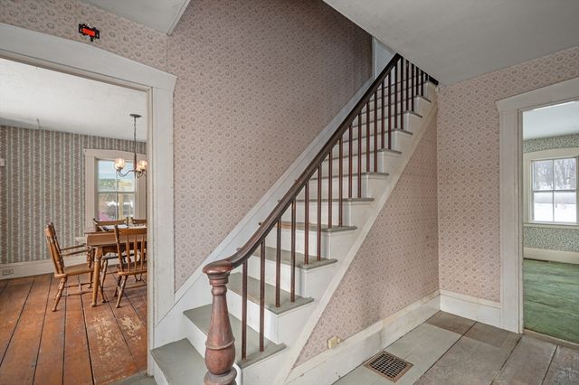 235 Arlington St, Acton, MA 01720