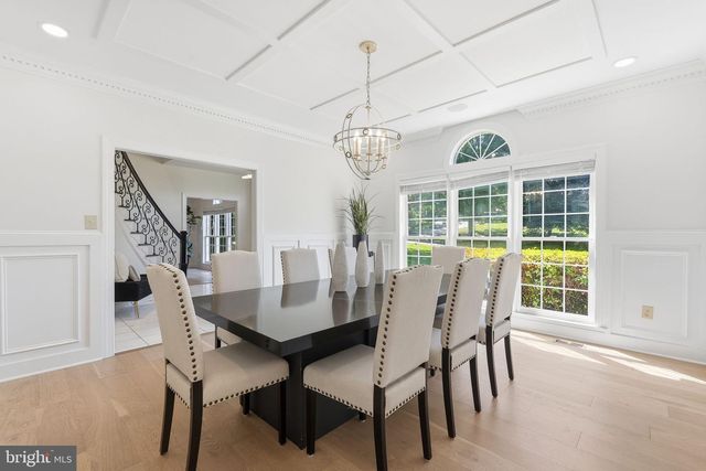 915 WINSTEAD ST, Great Falls, VA 22066
