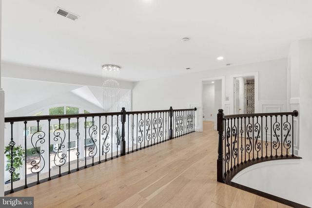 915 WINSTEAD ST, Great Falls, VA 22066