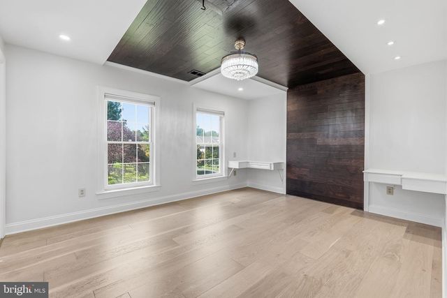 915 WINSTEAD ST, Great Falls, VA 22066