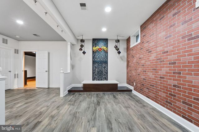 915 WINSTEAD ST, Great Falls, VA 22066
