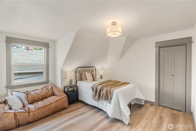 915 Eklund Avenue, Hoquiam, WA 98550