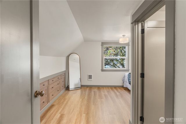 915 Eklund Avenue, Hoquiam, WA 98550