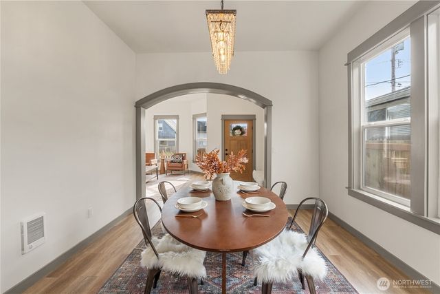 915 Eklund Avenue, Hoquiam, WA 98550