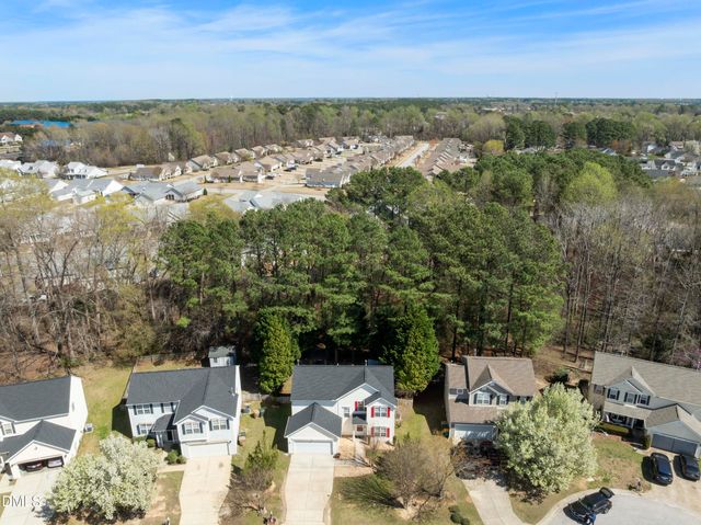 3045 Buttonwood Lane, Clayton, NC 27520