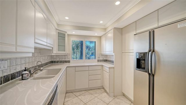 4835 GULF OF MEXICO DRIVE 106, Longboat Key, FL 34228