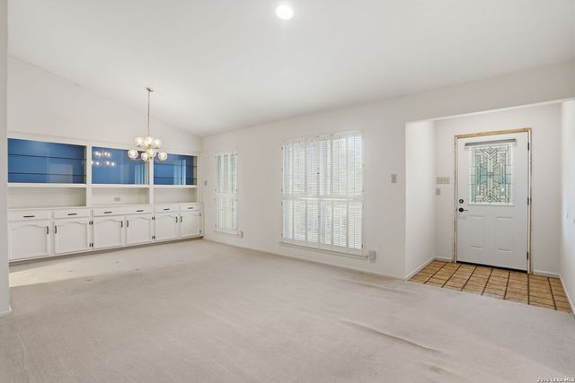 10315 Luzon Dr, San Antonio, TX 78217