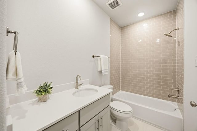 4317 Roseland Street B, Houston, TX 77006